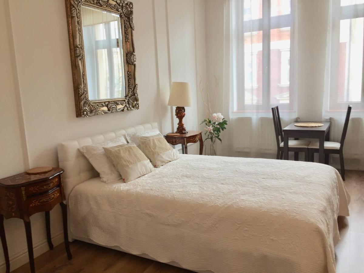 Studio Appartment In Old Town Kraków Exteriör bild